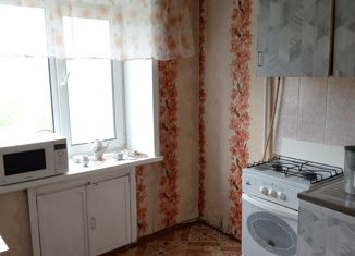 Продам однокомнатную квартиру, 30.6 м2, Барнаул, улица Антона Петрова, 132