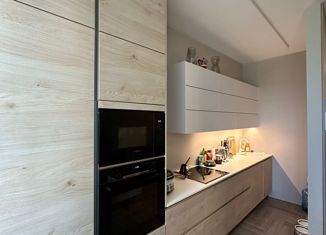 2-комнатная квартира на продажу, 77.5 м2, Москва, улица Паршина, 10, улица Паршина