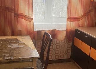 Сдам в аренду двухкомнатную квартиру, 48 м2, Междуреченск, улица Лазо, 37