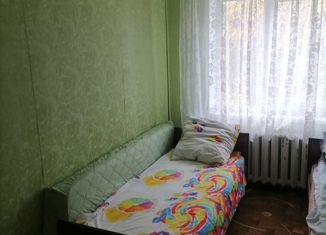 Продажа 2-комнатной квартиры, 41.5 м2, Новомосковск, улица Космонавтов, 23