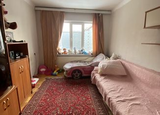 Продам 2-ком. квартиру, 43.2 м2, Ижевск, улица Холмогорова, 14, жилой район Север