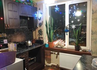 Продам 3-комнатную квартиру, 58.6 м2, Санкт-Петербург, Сиреневый бульвар, 7к1, Сиреневый бульвар