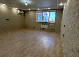 Продам 3-ком. квартиру, 80 м2, Сочи, улица Худякова, 7