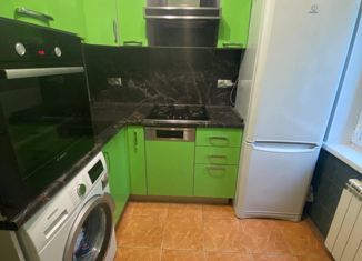 Продаю трехкомнатную квартиру, 58.4 м2, Москва, Севанская улица, 8, метро Царицыно