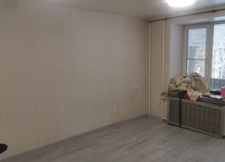 Продам 2-ком. квартиру, 38 м2, Москва, улица Маршала Неделина, 32к1, улица Маршала Неделина