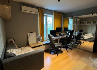 Продается 1-комнатная квартира, 28 м2, Москва, улица Столетова, 10, улица Столетова