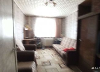 Продам 3-комнатную квартиру, 60 м2, Свердловская область, улица Карбышева, 8