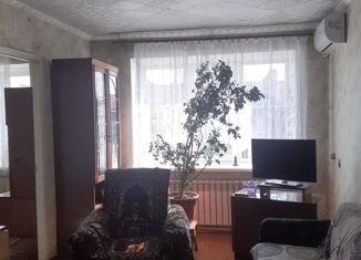 Продажа четырехкомнатной квартиры, 61 м2, посёлок городского типа Липовцы, улица Ленина, 49