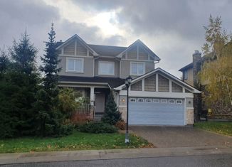 Продается дом, 369.7 м2, посёлок Вёшки, Майская улица, 16