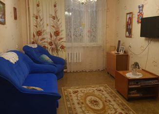 Продам 3-комнатную квартиру, 56 м2, Светогорск, Лесная улица, 5