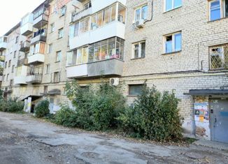 Продаю 1-комнатную квартиру, 31 м2, Екатеринбург, улица Бебеля, 170