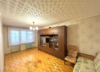 Продаю 2-комнатную квартиру, 40 м2, Ижевск, улица имени Барышникова, 33, Восточный жилой район