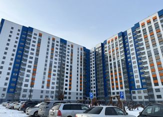 Продажа 2-ком. квартиры, 42.5 м2, Барнаул, Сиреневая улица, 52