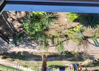 Продам 2-ком. квартиру, 50.3 м2, Темрюк, улица Калинина, 73/1