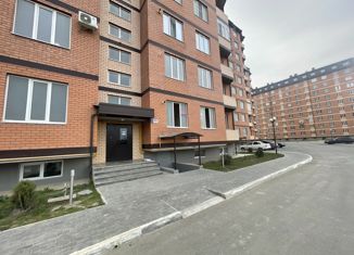 Продаю 1-ком. квартиру, 40 м2, Каспийск, Приморская улица, 16М