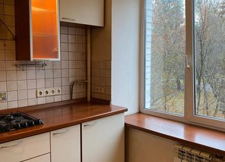 Продаю 3-ком. квартиру, 55.2 м2, Москва, 3-я Владимирская улица, 4А, метро Перово