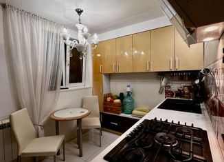 Продам 2-ком. квартиру, 42.8 м2, Екатеринбург, Варшавская улица, 40, Варшавская улица