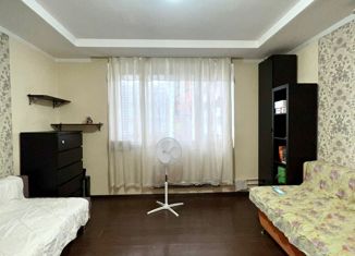 Продаю трехкомнатную квартиру, 78.7 м2, Одинцово, Кутузовская улица, 17