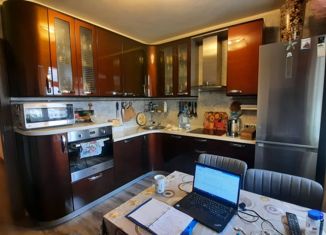 Продается трехкомнатная квартира, 75.1 м2, Москва, улица Кашёнкин Луг, 6к2, улица Кашёнкин Луг