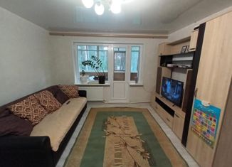 Продажа 3-комнатной квартиры, 62 м2, село Высокая Гора, улица Мелиораторов, 3