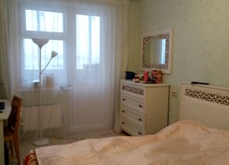 Продам четырехкомнатную квартиру, 104 м2, Люберцы, Комсомольский проспект, 18/1