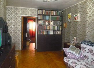 Трехкомнатная квартира на продажу, 58.5 м2, Невинномысск, улица 30 лет Победы, 20