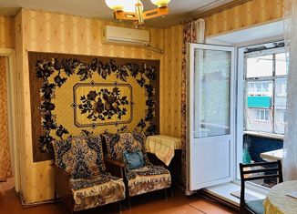 Продается двухкомнатная квартира, 40.4 м2, Бирск, улица Мира, 140