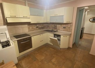 Продам двухкомнатную квартиру, 63 м2, Москва, Коломенская набережная, 12, станция Депо