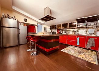 Продам пятикомнатную квартиру, 222 м2, Казань, Минская улица, 12, Советский район