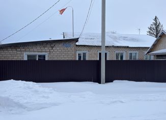 Продаю трехкомнатную квартиру, 70 м2, село Илек, улица Правды, 94