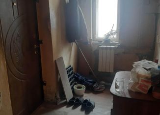 Продаю 3-ком. квартиру, 55 м2, Курск, 4-й Моковский переулок, 1к5, Сеймский округ