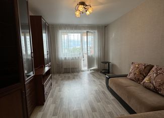 Продаю однокомнатную квартиру, 40 м2, Тольятти, улица Победы, 27, Центральный район