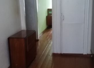 Трехкомнатная квартира на продажу, 58 м2, Дивногорск, Комсомольская улица, 31