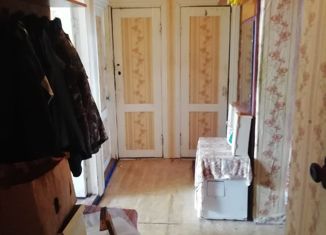 Продаю трехкомнатную квартиру, 57.7 м2, поселок Ивановское, Московская улица, 33