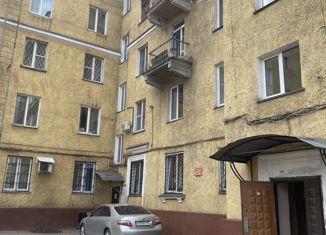 Продаю 3-комнатную квартиру, 65.6 м2, Новокузнецк, улица Куйбышева, 18