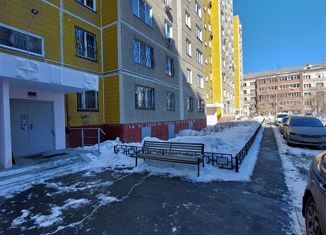 Продам 2-комнатную квартиру, 51.2 м2, Челябинск, улица Сулимова, 73
