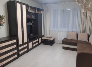 Продам 3-комнатную квартиру, 70.4 м2, Санкт-Петербург, метро Комендантский проспект, Богатырский проспект, 30к2