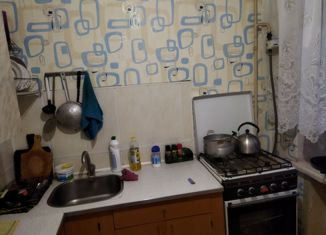 Сдам в аренду 3-комнатную квартиру, 55 м2, Будённовск, 1-й микрорайон, 14