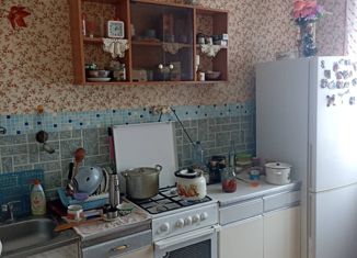 Продам двухкомнатную квартиру, 53 м2, Смоленская область, деревня Лосня, 15