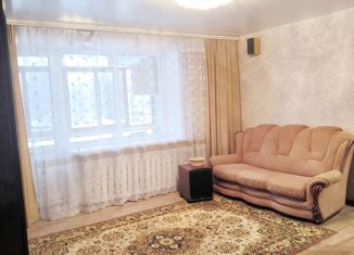 Продам 1-ком. квартиру, 33 м2, Щёкино, улица Гагарина, 8