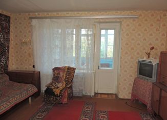 Продается 1-комнатная квартира, 35 м2, Торжок, улица Максима Горького, 47