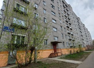 Сдается в аренду двухкомнатная квартира, 45 м2, Рыбинск, улица Радищева, 77