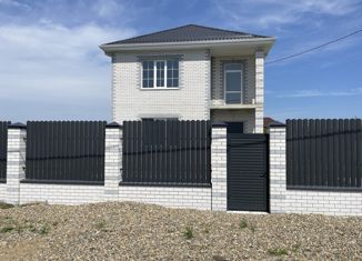 Продам дом, 200 м2, посёлок Лазурный