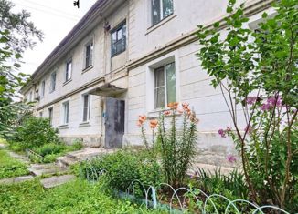 Продажа трехкомнатной квартиры, 65.2 м2, Находка, Северная улица, 4