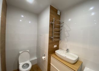 Продажа 1-комнатной квартиры, 50 м2, село Рождествено, Сиреневый бульвар, 2