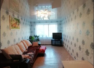 Продается 4-комнатная квартира, 107.2 м2, поселок городского типа Новая Майна, улица Маширина, 21