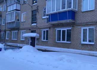 Продается двухкомнатная квартира, 40 м2, Еманжелинск, улица Титова, 15