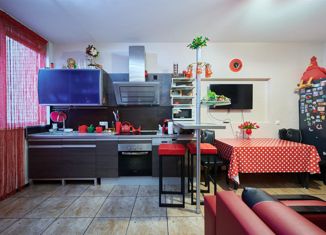 Продам 2-комнатную квартиру, 76 м2, Краснодар, Кожевенная улица, 62, микрорайон Кожзавод