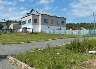 Продаю дом, 135.3 м2, деревня Карагай-Юрт, улица Строителей, 8