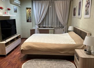 Продаю двухкомнатную квартиру, 45.2 м2, Москва, улица Плеханова, 24к1, улица Плеханова